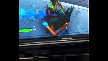 Squid game prueba 5 en las escaleras con mucho sexo