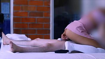 Madrastra y el compañero de su hermanastra