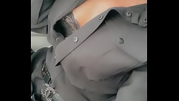 Tu aimes quand je fais la coquine dans l’avion je te poste la vidéo intégral