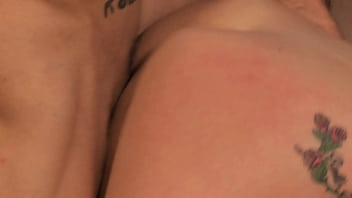 Aj applegate claps her ass up and down a studs thick dick