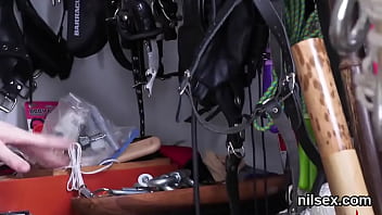 Silly tart gets her fuckholes stretched and deeply poked