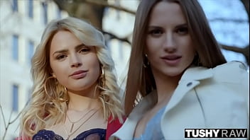 Tushyraw hot anal threeway comp