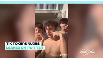 Famous boy likes to show his ass in the video