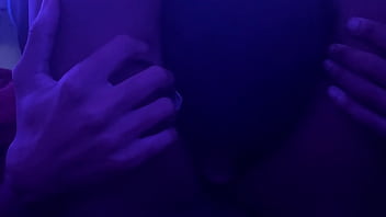 Dredagloden1 eats glamorous pussy