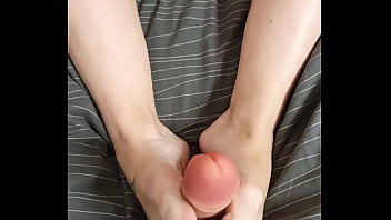Petit vote vous aimeriez une vidéo footjob