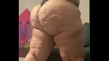 A bbw ass full of cellulite