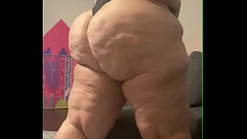 A bbw ass full of cellulite