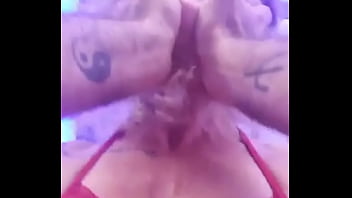 Essa é pra vc que diz que tenho cara de safada