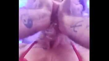 Essa é pra vc que diz que tenho cara de safada