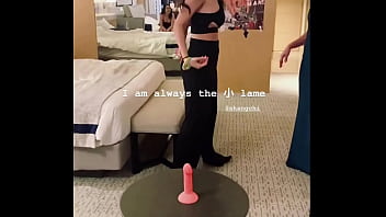 Sg Melody Sit Wai Yee Practising On Dildo Before Hen Party thumbnail