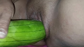 18 years old asian amateur try different position and i finish in her mouth