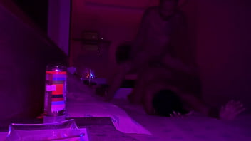 Fudendo gostoso a minha namorada na noite de aniversário de namoro