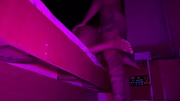 Fudendo gostoso a minha namorada na noite de aniversário de namoro