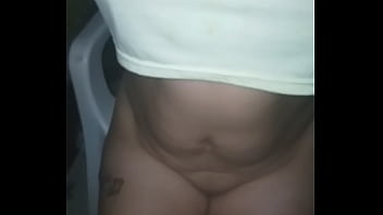 Concintiendolo con mis tetas