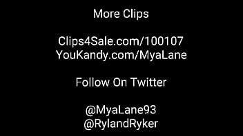 сосёт пока разговаривает по телефону