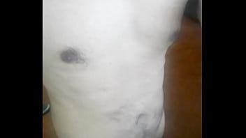 Masturbandome en casa