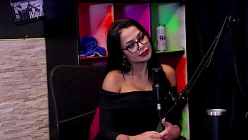 Ninguém olhava em sua cara na academia a irmã não gostou quando descobriu e os fetiches mia luz watch sheer red