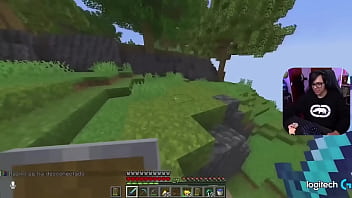 Peruano de polla enorme 2 8 cm se quiere detonar a rubia delgada y sexy