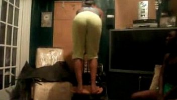 Hot ebonys twerkin