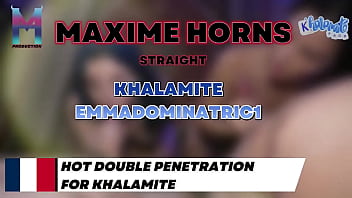 Double pénétration hard avec khalamite et emmadominatric1 fellation intense cumshot sauvage et une scène de sexe