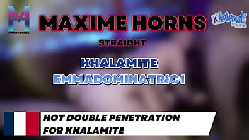 Double pénétration hard avec khalamite et emmadominatric1 fellation intense cumshot sauvage et une scène de sexe