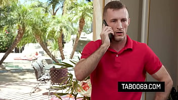 Blonde slut with huge boobs make stepsis husband cheat on her