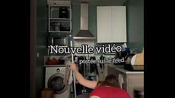 Je me suis baiser avec mon manche à balais la vidéo est disponible dès ton