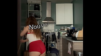 Je me suis baiser avec mon manche à balais la vidéo est disponible dès ton