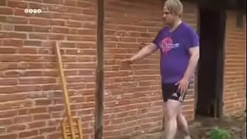 Sander sutter fugle pik på ditzel