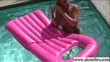 Bella rose alone girl start masturbate with crazy stuffs video 07