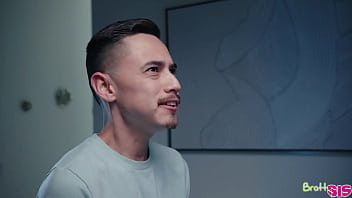 Scarlett alexis guides stepbro's hands to wet twat in "slutty mary" blanket fort creep