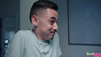 Scarlett alexis guides stepbro's hands to wet twat in "slutty mary" blanket fort creep