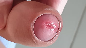 翻開包皮屌 thumbnail