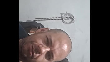 Kleber gozando acordei com um tesão querendo uma buceta mais tá difícil arrumar uma pra comer