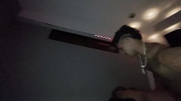 Viene Mi Culona Vecina A Visitarme A Mi Casa Como Estamos Solos Le Propongo Follar Rico Y Termino Metiendole Mi Enorme Y Rica Polla En Su Apretado Culo Hasta Darle Toda Mi Rica Leche thumbnail