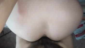 Follando a mi hermanastra culona y tetona