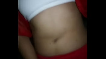 Super caliente y tocandome