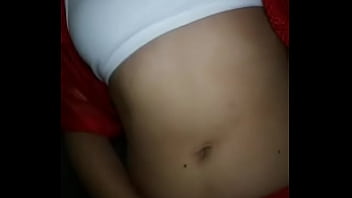 Super caliente y tocandome