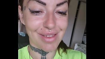 Coucou mes amours comment ca va aujourd'hui moi ça va très bien je me