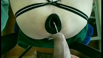 Taking A Piss In Open Hole thumbnail