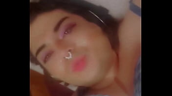 Chubby Tranny Orgasms On Huge Toy thumbnail