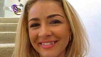 Hot chick looking for some hot black cock