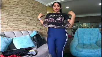 I have not seen my stepsister so long squeezed her white booty she changed into something more comfortable jhodez1