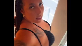 Nyc content creators if you want a video like jaeshoot3r and thunddaa made hit up jaeshoot3r make that magic happen fos