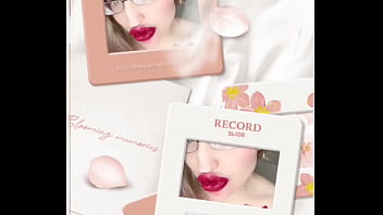 Full red lips obsession