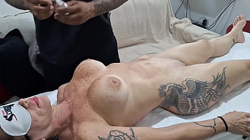 Transei com meu massoterapeuta depois da massagem