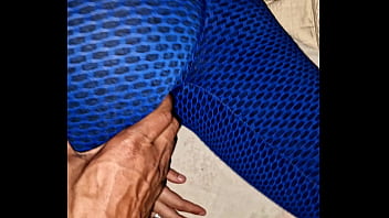 Destrozando coño estrecho virgen de mi hijastra de 18 años