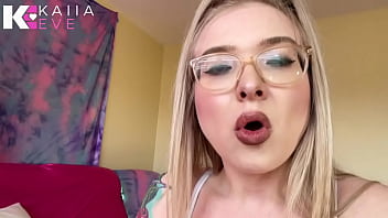 Cnc all you are good for is your tongue & being used slut