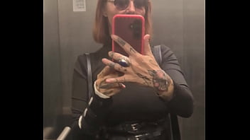 Les show sont ouvert mes amours à vos claviers hâte de vous retrouver