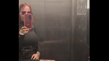 Les show sont ouvert mes amours à vos claviers hâte de vous retrouver